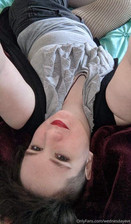 wednesdayeve model porn photo