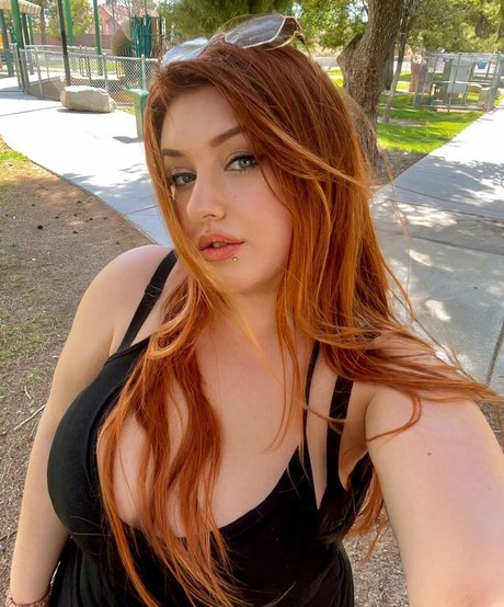 Autumn Spice erotic actress archive