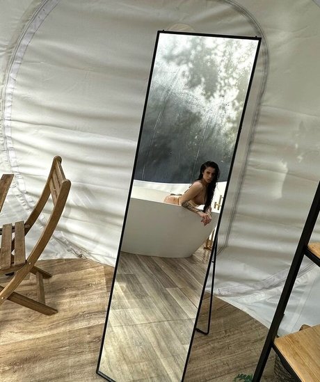 Yai Tejera sex model gallery