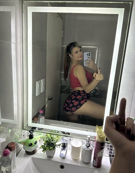 Loore Garcia exclusive model gallery