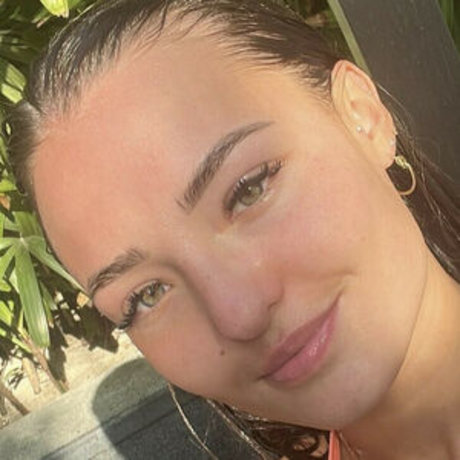 Crystal Wright perfect model img