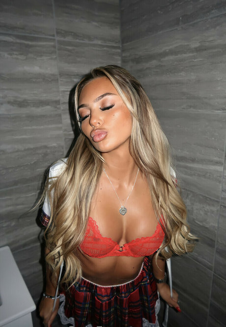 Maddie Grimaldi beautiful actress image