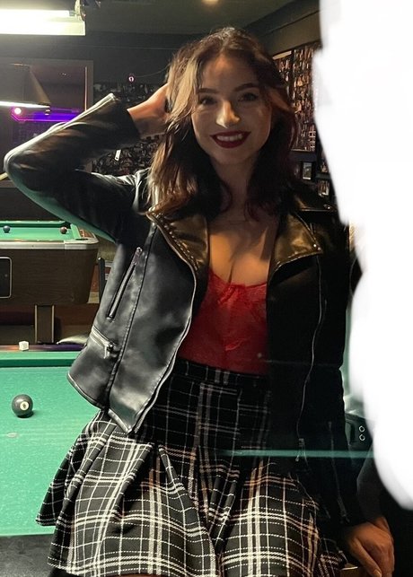 Novaleesi best pornstar picture