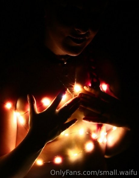 small waifu best star image