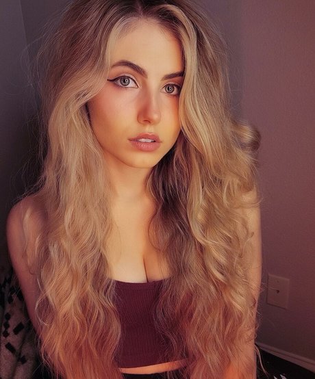 Nicki Taylor model sex pictures