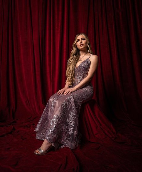 Nicki Taylor pornstar naked pics