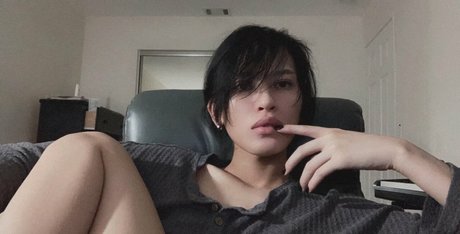 deathlooming star exclusive img