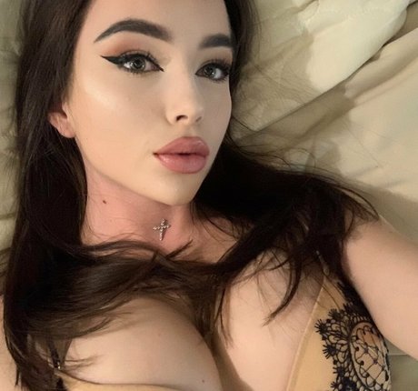 Uberchini pornstar sexy pic