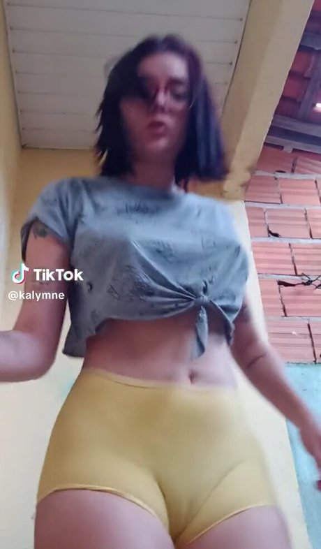 Kalymne Sampaio model nude archive