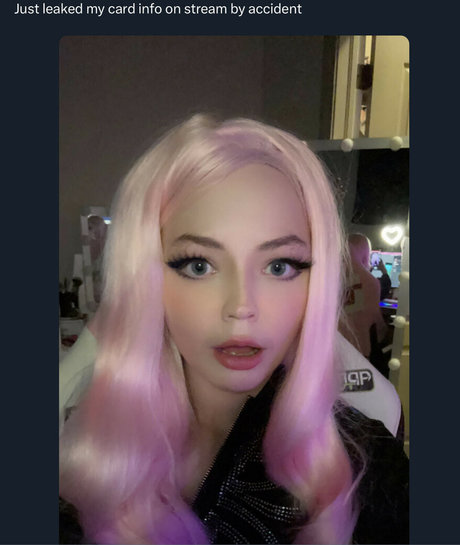 moldiimink model adult pics