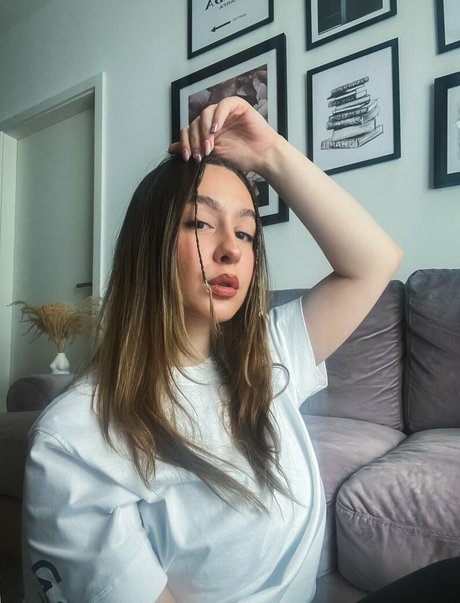 Troubleinc pornstar hd photos