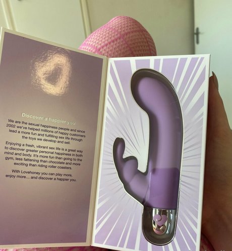 charlottiefree pornstar hd galleries