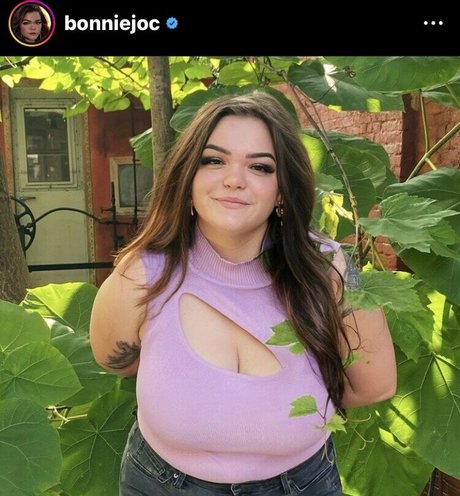 cbeezeec hd pornstar photos