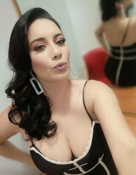 Sugey Abrego star art images