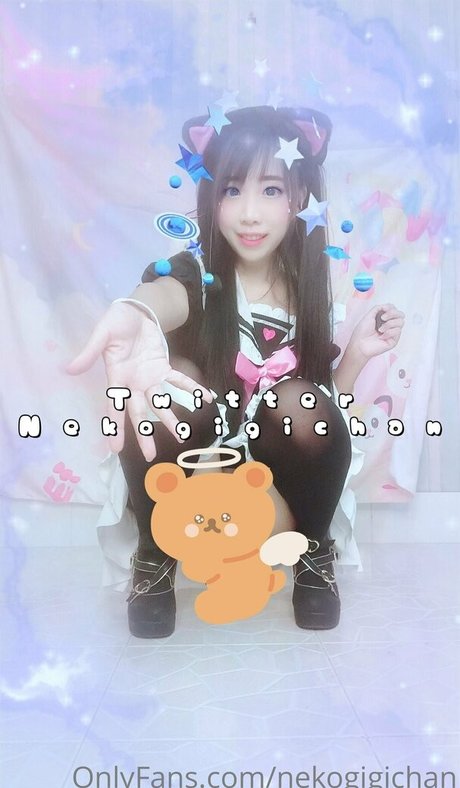 nekogigichan model top pictures