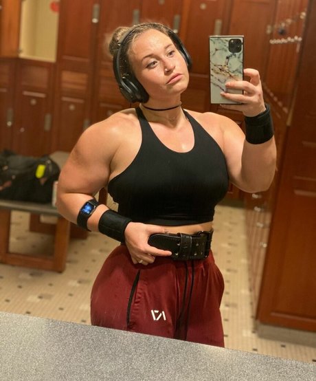 Jordynne Grace nice star images