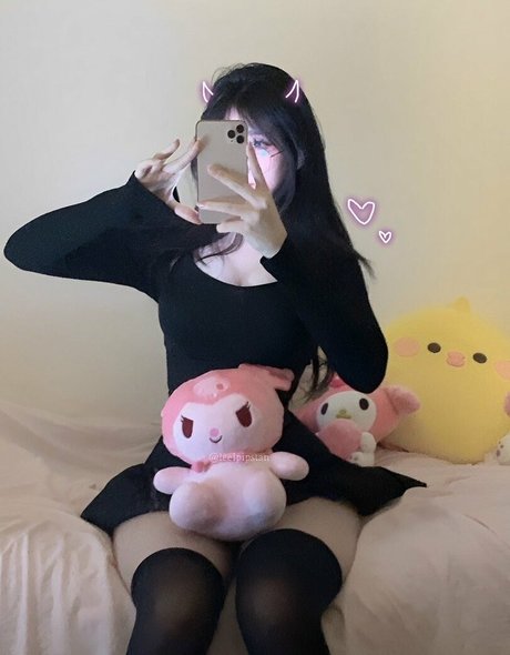 yurasweb model exclusive photo