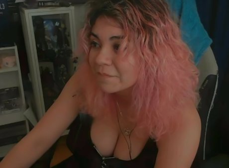 Tiffany Lockheart exclusive model pic