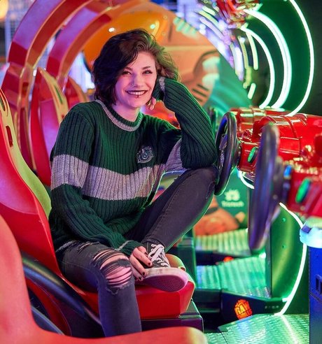 Indigoo nude star img