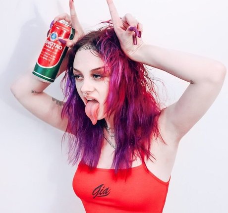 Zheani Sparkes pornstar naked archive