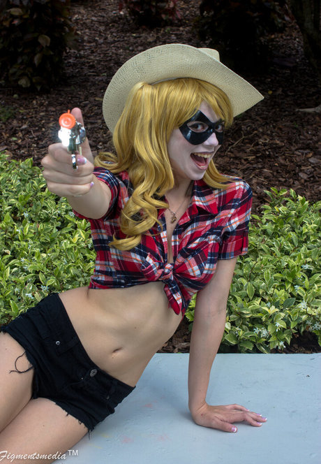 Uncanny Megan top actress img