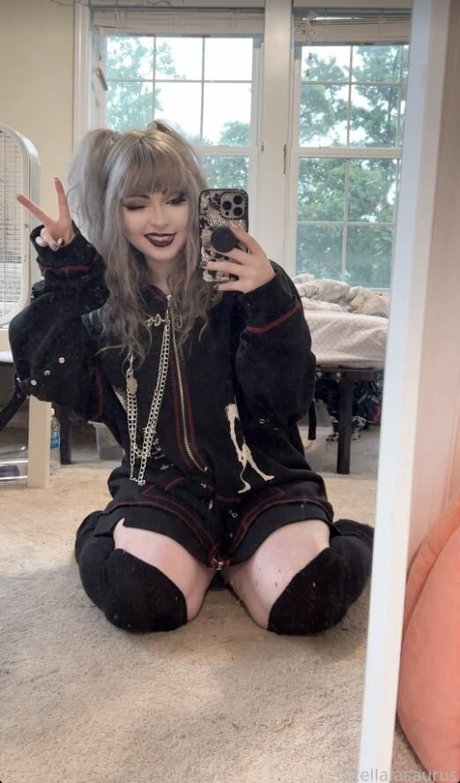 Stellalasaurus pornstar sex pic