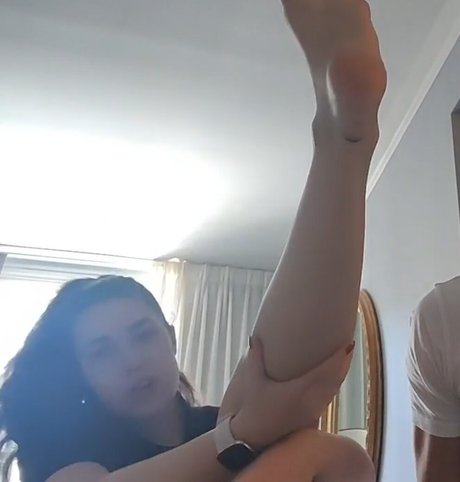 yabbe porn actress pictures