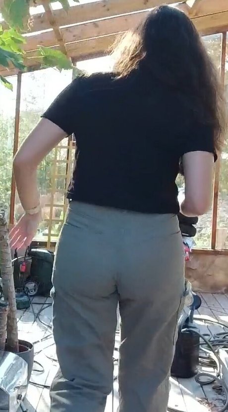 yabbe beautiful actress img