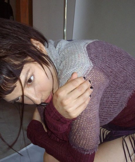 Maria Zardoya adult model img