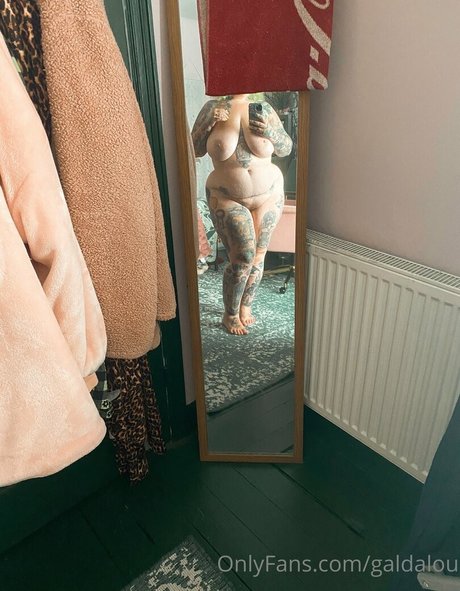 GaldaLou high quality pornstar pic