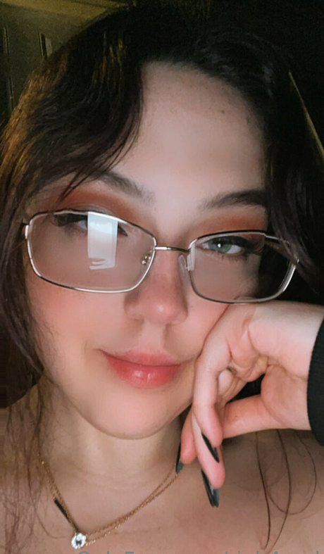 riah4real pretty star pic