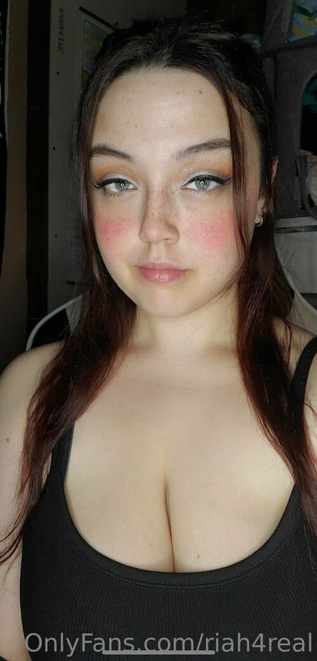 riah4real erotic actress photos