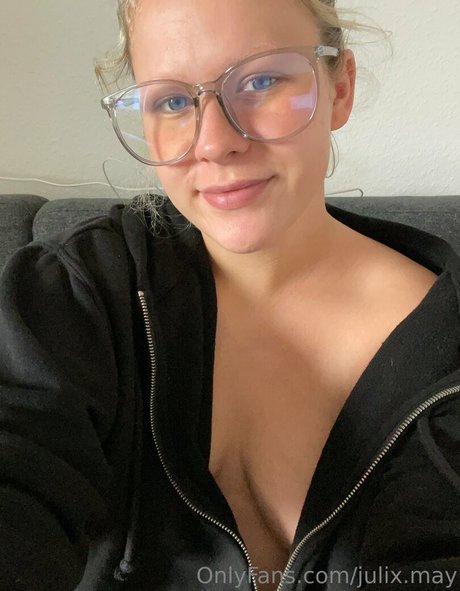 julix may star sex picture