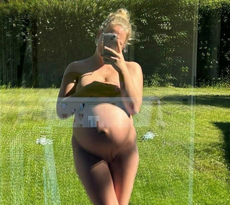 julix may art pornstar picture