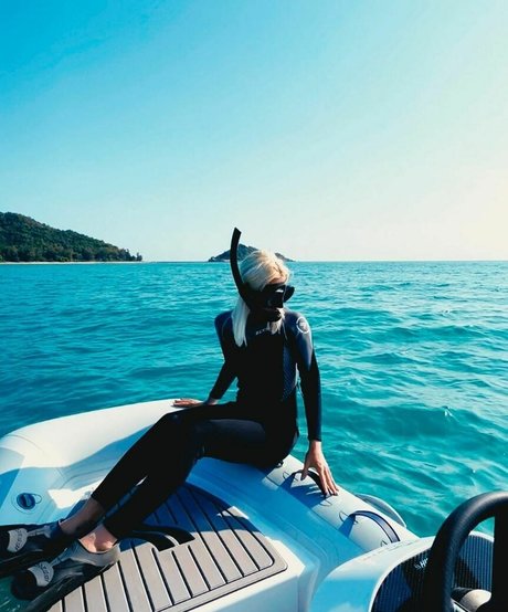 Veta George Models beautiful model img