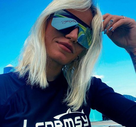 Veta George Models model porn pic