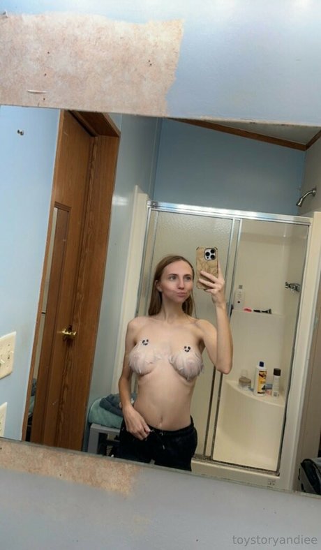 Justinthetortle adult actress img