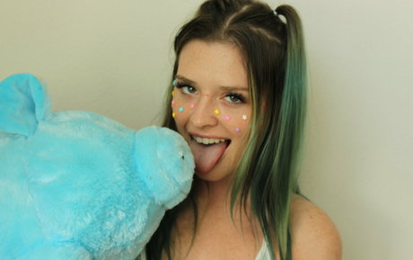 milamondell erotic star galleries