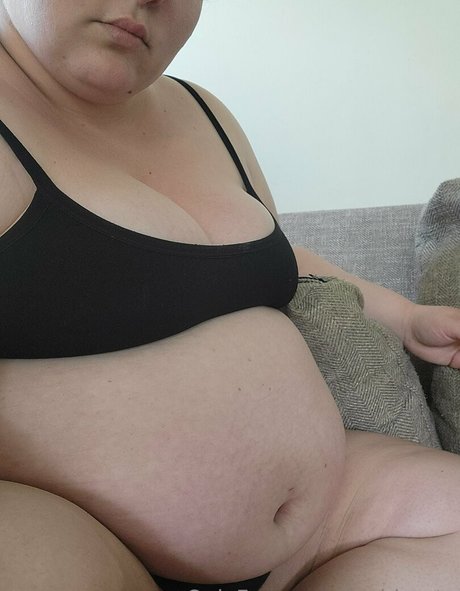 leahhaute pornstar hot gallery