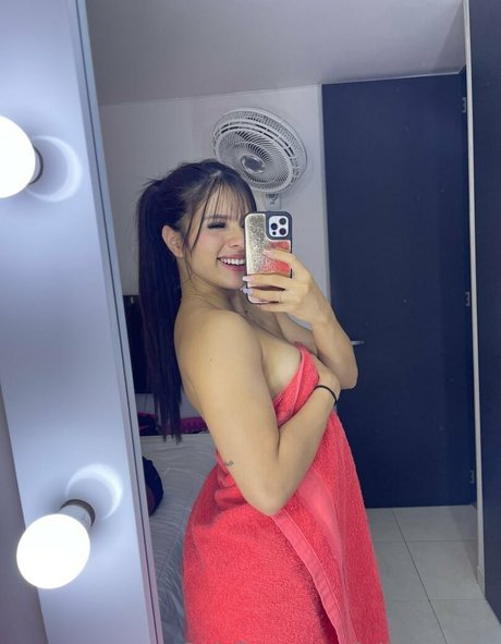 Juliana Tovar best actress gallery