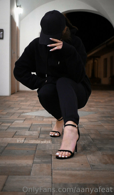 aanyafeat free model photo