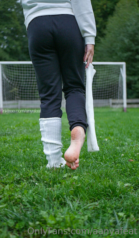 aanyafeat star high quality pic