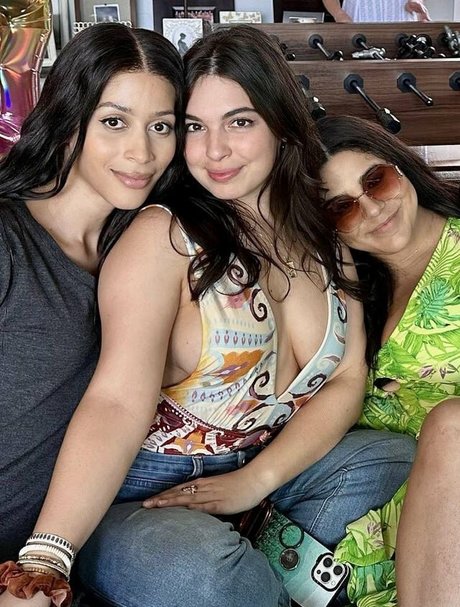 Isabella Gomez best model img