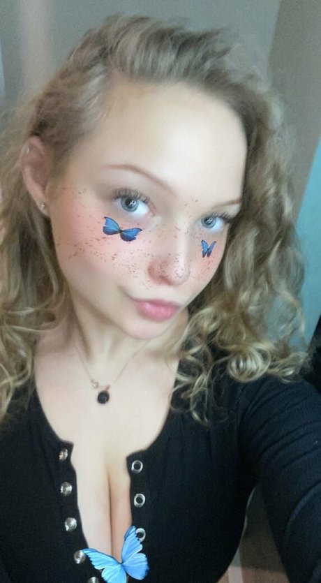 Evieerikson pretty actress pictures