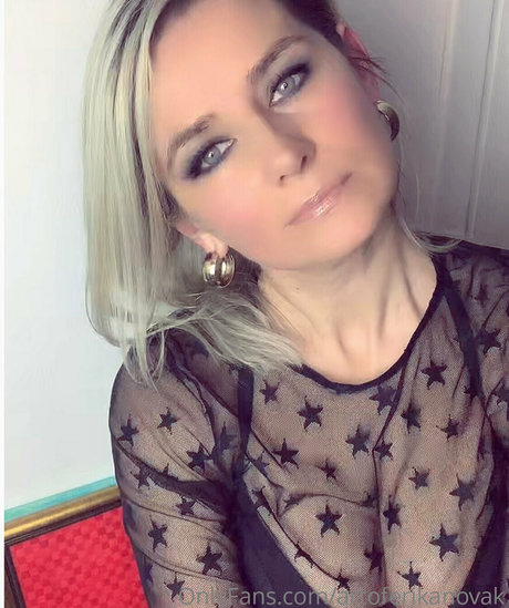 BadEry pornstar hot pics