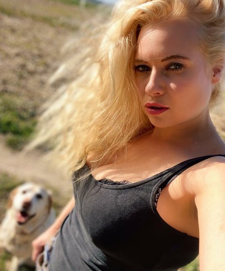 solo male onlyfans exclusive pic