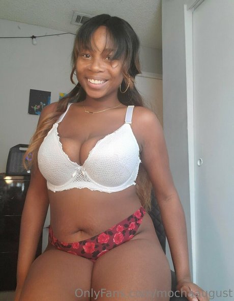 mochaaugust star nudes pics