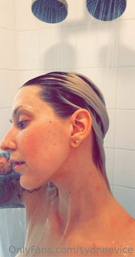 sydneevice star xxx pics