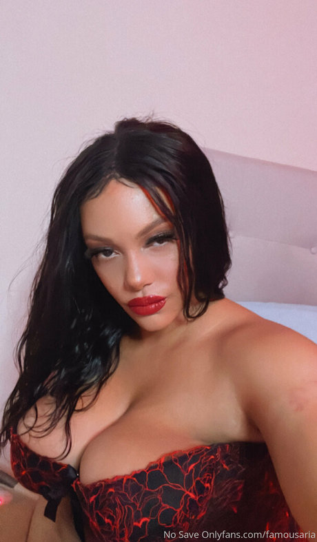 famousaria nice model gallery