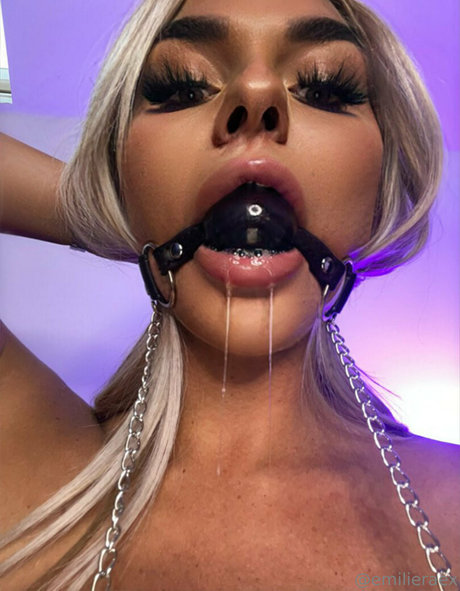 emilieraex hd model gallery